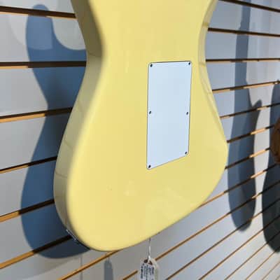 Charvel Pro-Mod So-Cal Style 1 HH FR M, Maple Fingerboard, Vintage White image 6