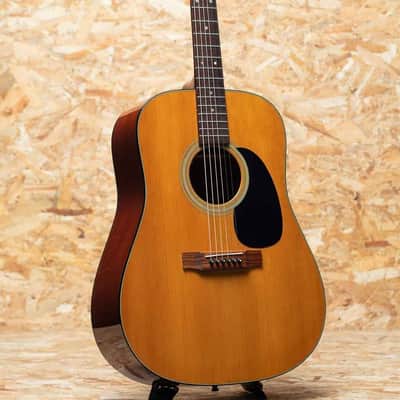 Martin D-18 2001 image 3