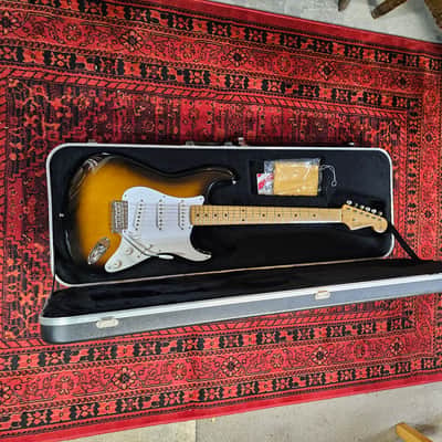 1994 Fender 54' Reissue Stratocaster ST-54  MIJ Sunburst image 11
