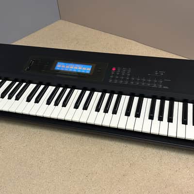 Korg T3 Ex workstation synth 61 keys / Floppy / M1
