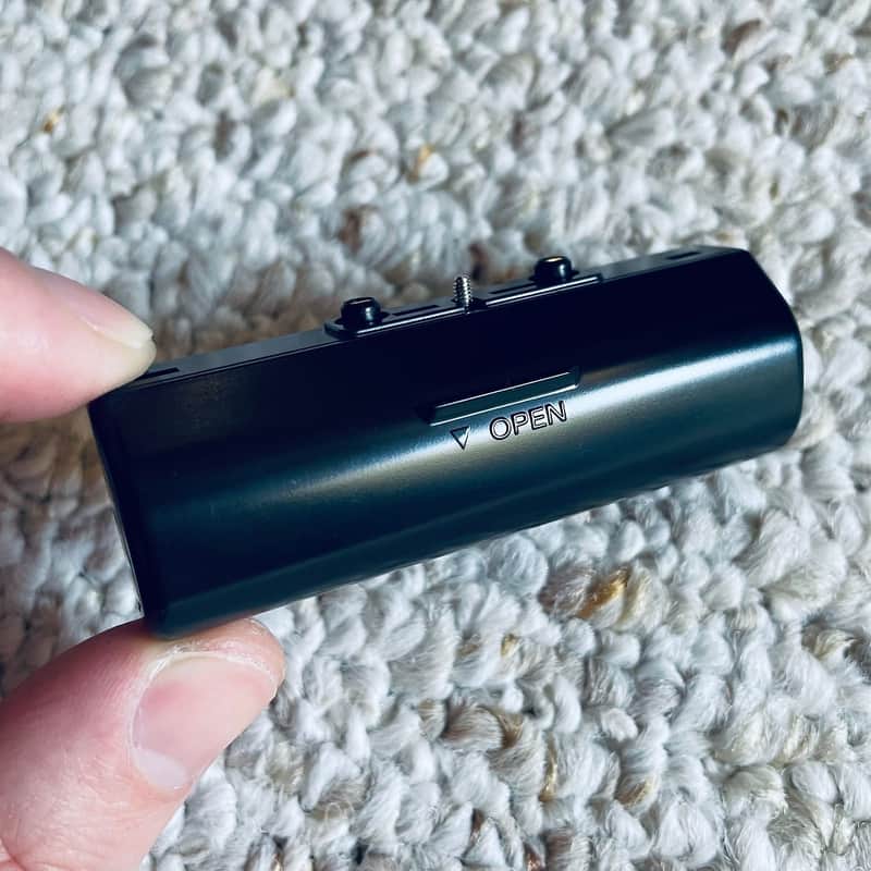 Sony ORIGINAL Walkman AA Battery Holder Attachment for MD Player ! image 1