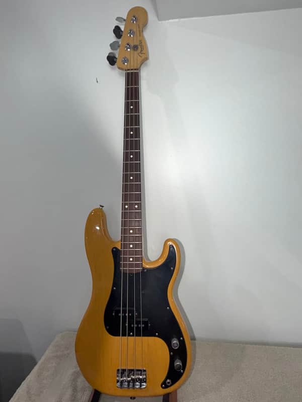 Fender American Series Precision Bass 2001 - 2007 | Reverb Canada