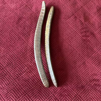 A Large, 20 Inch Locust Percussion Shakers. A Lot Of 2 image 4