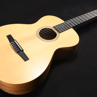 Taylor Academy 12e-N Grand Concert Acoustic-Electric Guitar Natural 071 image 3
