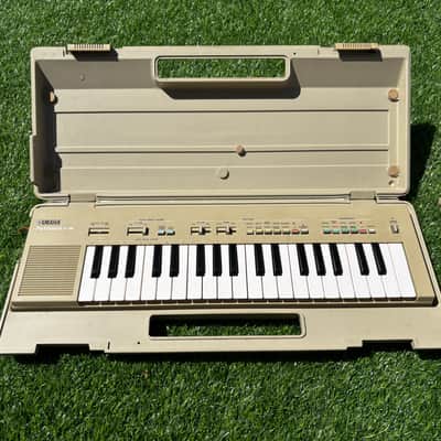 Yamaha PS-300 - Cream