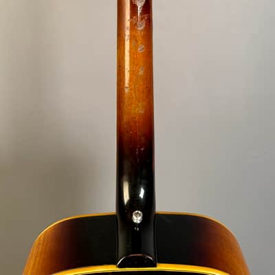 Gibson J-185 1953 - Sunburst image 20