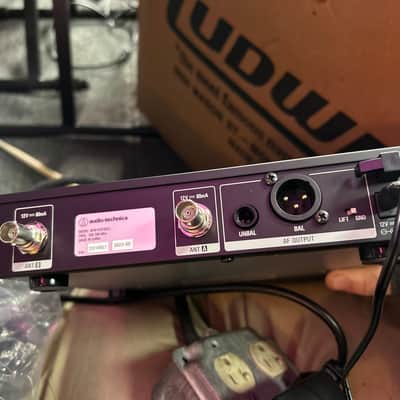 Audio-Technica 3000 Series UHF Wireless System - Black image 10
