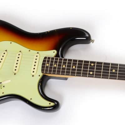 Fender Custom Shop Masterbuilt (Paul Waller) 1961 Relic Stratocaster 3 Tone Sunburst image 3