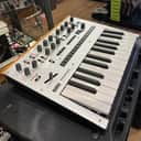 Korg Monologue Monophonic Analog Synthesizer 2016 - Present - Silver