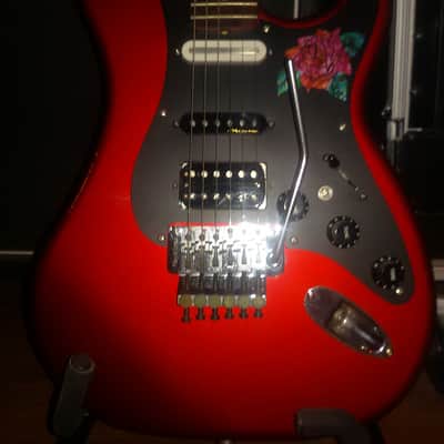 Kramer Focus 3000 Vintage 1980’s Candy Apple Red with original hard case. image 2