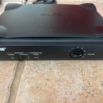 Shure TPD85 Wireless Guitar System image 5