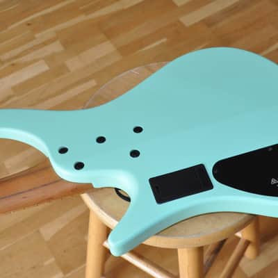 IBANEZ EHB1000S SFM Sea Foam Green Matte / 4-String Short Scale Headless Bass / EHB1000S-SFM / I230707057 image 10