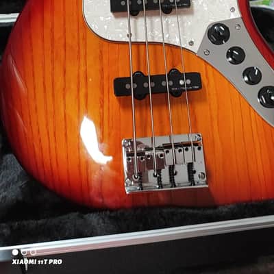 Beautiful 2021 Never Played Sire Marcus Miller Fireglow Swamp Ash Jazz Bass w/ HSC image 1