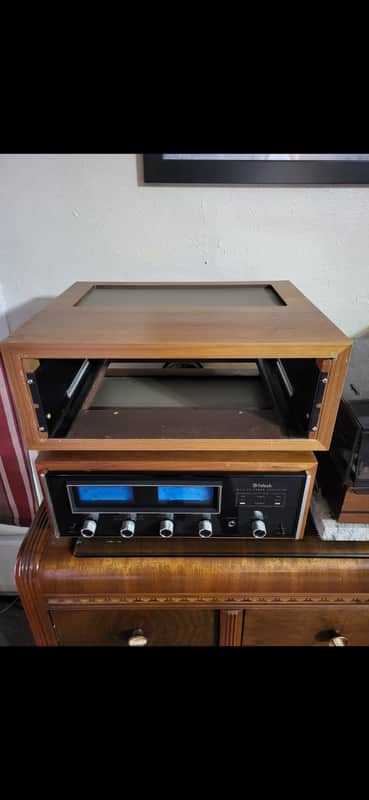 Mcintosh L12 cabinet image 1