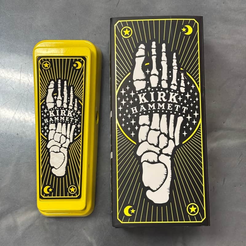 Dunlop KH95Y Kirk Hammett Signature Cry Baby Wah 2024 - Present - Yellow image 1