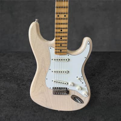 2026 Fender Custom Shop Postmodern Stratocaster Journeyman Relic – Aged White Blonde image 6