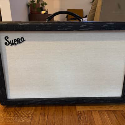 Supro 1933R Royale 50-Watt 2x12" Guitar Combo 2021 - Present - Black image 1