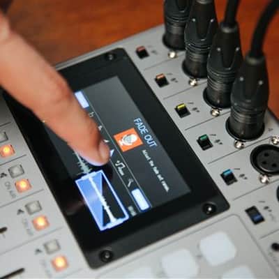 Zoom PodTrak P8 Podcasting Mixer and Recorder image 11