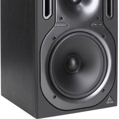 Behringer Truth B2031A 8.75 inch Powered Studio Monitor image 2
