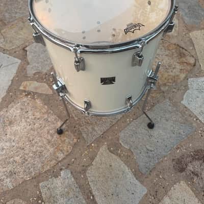 Tama Superstar 80's WHITE 16x16" Floor Tom Drum image 13