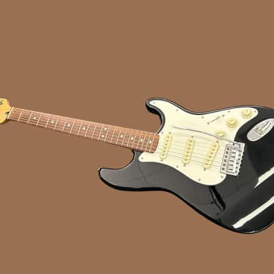 Fender Mexican Stratocaster 1995 - Black W/ Gigbag image 5