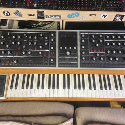 Moog One 16-Voice 61-Key Polyphonic Analog Synthesizer 2018 - Present - Black/Ash
