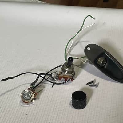 2010 Japan Charvel San Dimas So Cal Guitar Factory Electronics Wiring Volume Pot, 3 Way Toggle Switch, Knob image 1