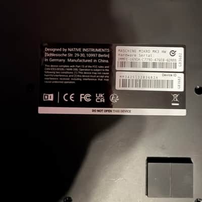 Native Instruments Maschine Mikro MKIII - Black image 5