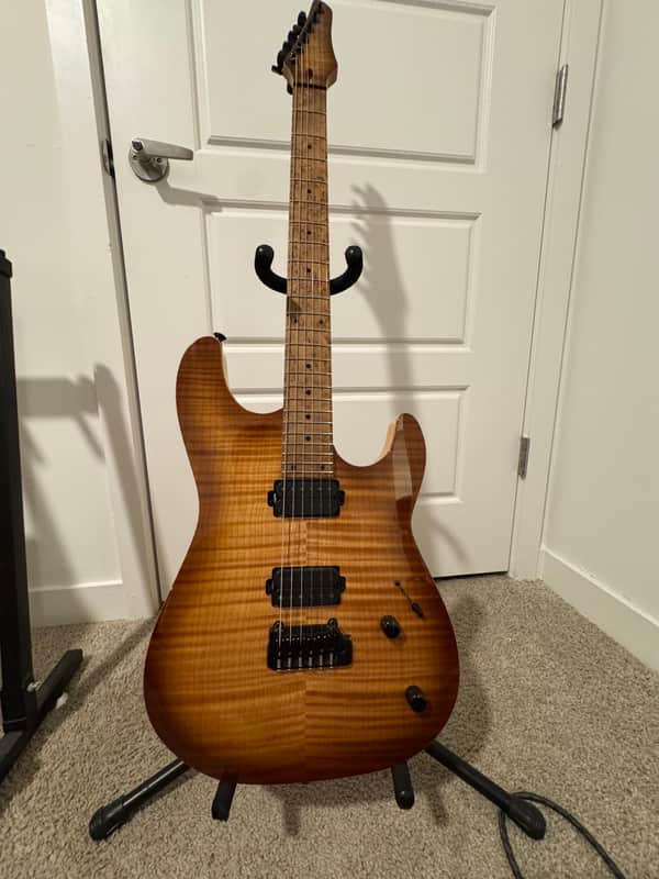 Kiesel  Theos  - Natural Burst image 1