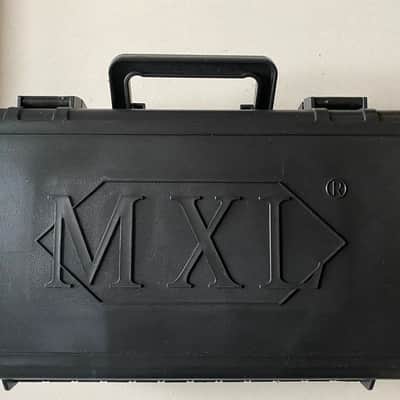 MXL 990 Condenser Microphone with Shockmount image 2