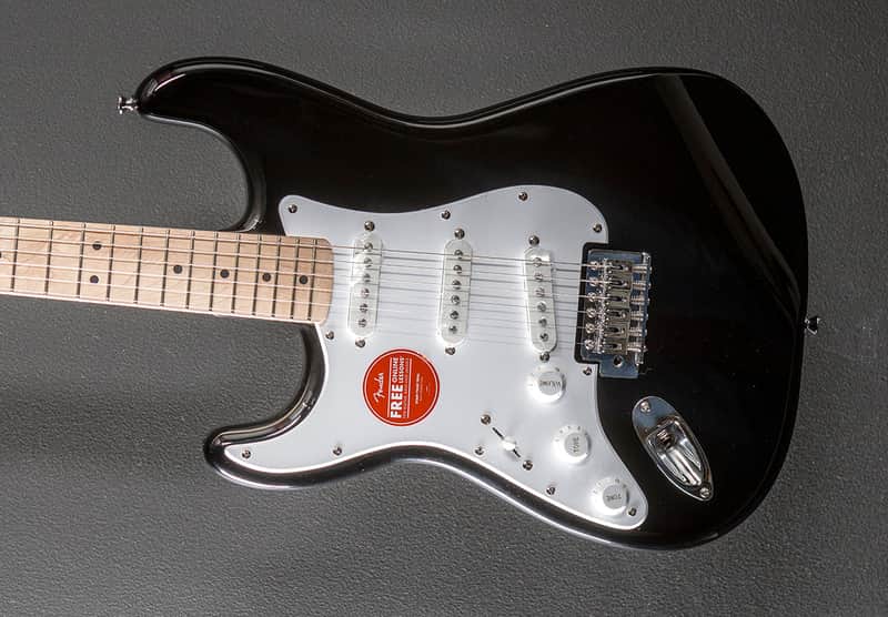 Squier Sonic Stratocaster Left Hand - Black w/Maple image 1