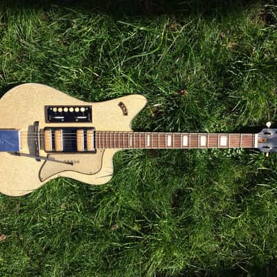 EKO Ekomaster 400 1961 Gold Glitter , Rare 3 Side Head . Batwing image 1