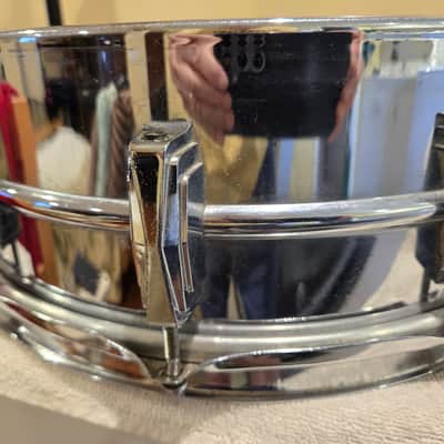 Ludwig No. 400 Supraphonic 5x14" 10-Lug Aluminum Snare Drum with Keystone Badge 1963 - 1969 - Chrome image 6