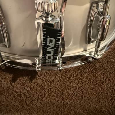 Ludwig 14x5 Standard Aluminum Snare image 3