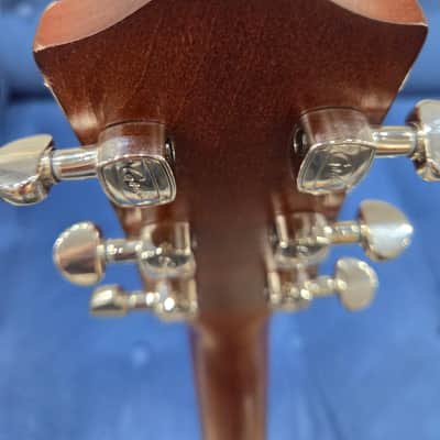 Used Godin 5th Avenue Kingpin II w/bag image 4