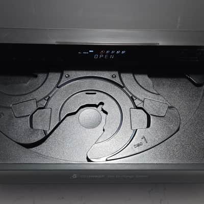 Sony CDP-CE500 2012 - Black image 3