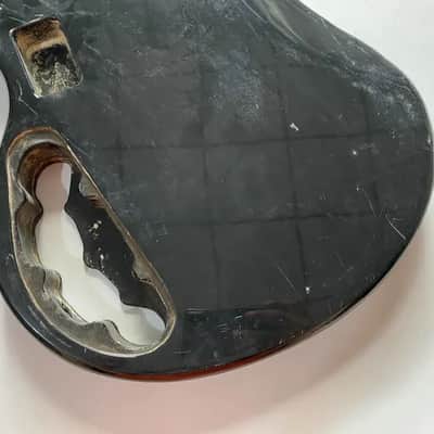 Black MM Style Bass Body DIY Project image 8