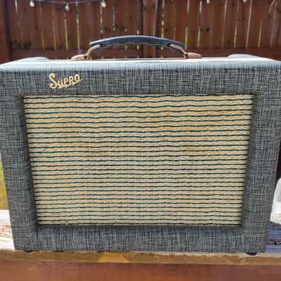 1964 Supro Model 1606 "Super" Tube Guitar Amp Clean 1 Owner Original Great Sound