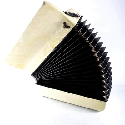 Immagine Rare Old/ Vintage German Made Top Quality Piano LMMM Accordion Hohner Contessa IV M - 120 bass, 12 switches + Hard Case&Straps-Youtube VIDEO - 23