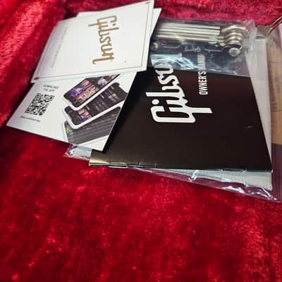 Gibson '80s Explorer 2023 - Present - Ebony image 15