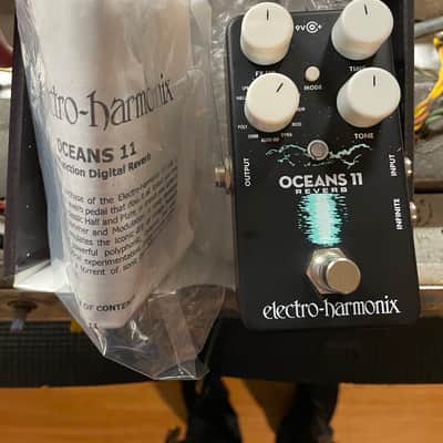 Electro-Harmonix Oceans 11 image 2