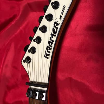Kramer JK3000 NEPTUNE NJ JAPAN Electric Guitar 1990's White image 2