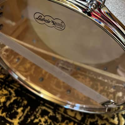 Ludwig 6.5" x 14" Classic Maple Custom Snare Drum - Silver Sparkle image 5