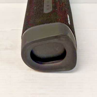 Sony SRS XB33 Speaker image 4