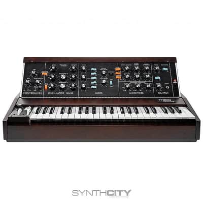 Moog Minimoog Model D Analog Synthesizer - Appalachian Cherry (2022) IN-STOCK