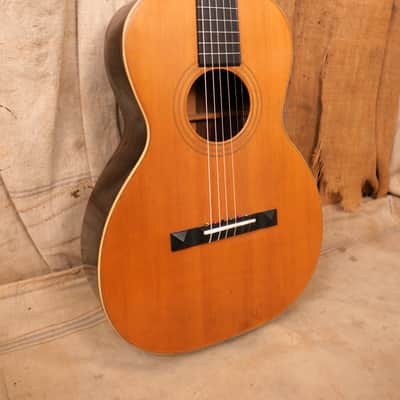Richelieu Parlor Guitar 1920 Natural image 3