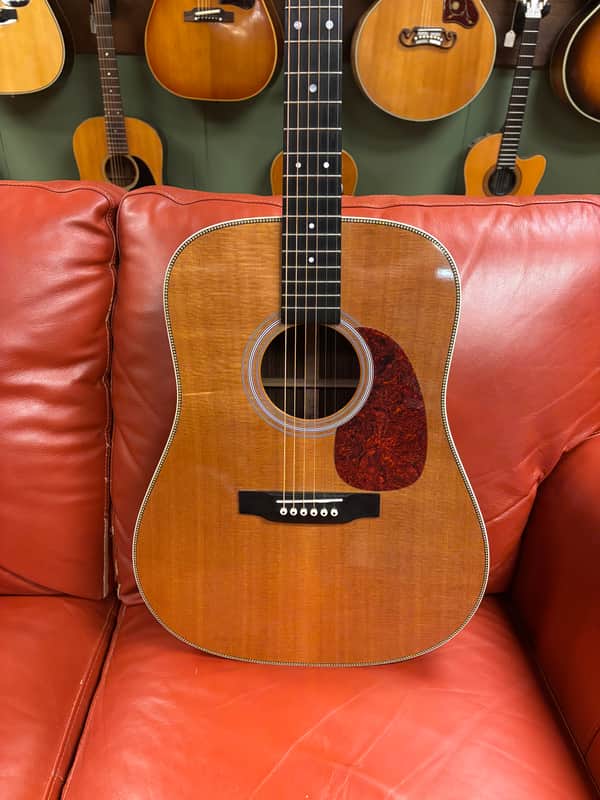 1998 Martin HD-28 Natural image 1
