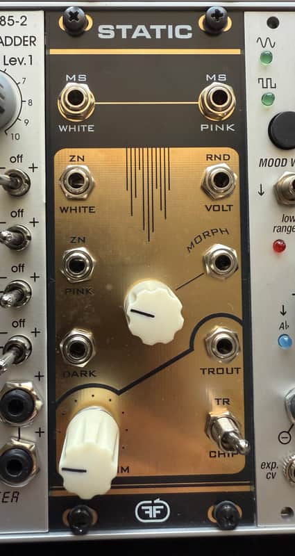 Feedback Modules Static Noise Generator | Reverb