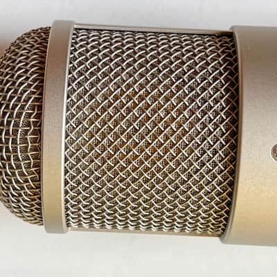 Neumann M 147 Large Diaphragm Cardioid Tube Condenser Microphone 1999 - Present - Nickel image 22
