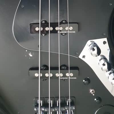 Rob O' Reilly Midi Bass Guitar image 5
